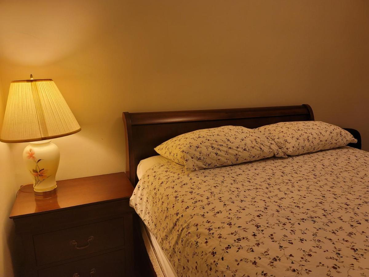 Decent Location Home เซอร์รีย์ ภายนอก รูปภาพ